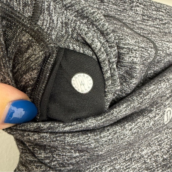 LULULEMON Heathered Black Wunder Under High Rise Tight 28” - Picture 7 of 7